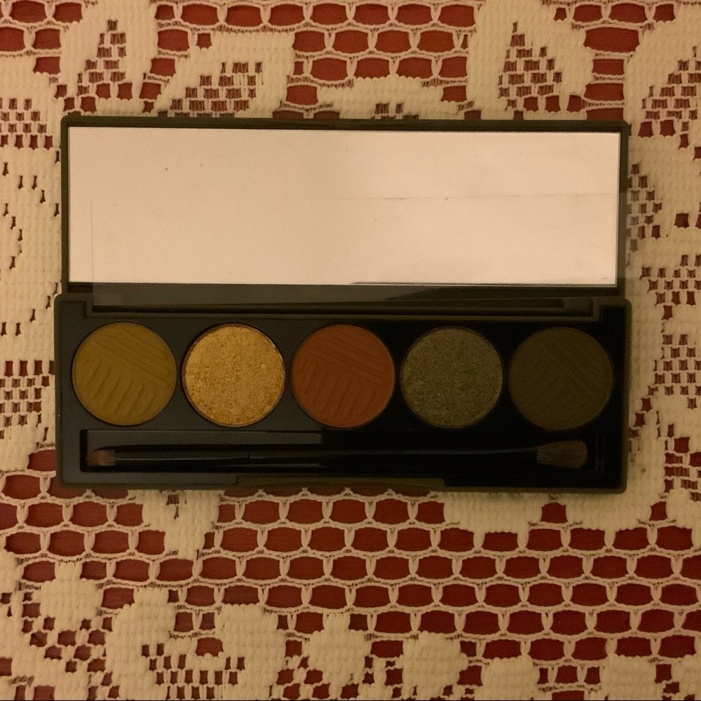 Dose of Colors Cutting Edge Palette